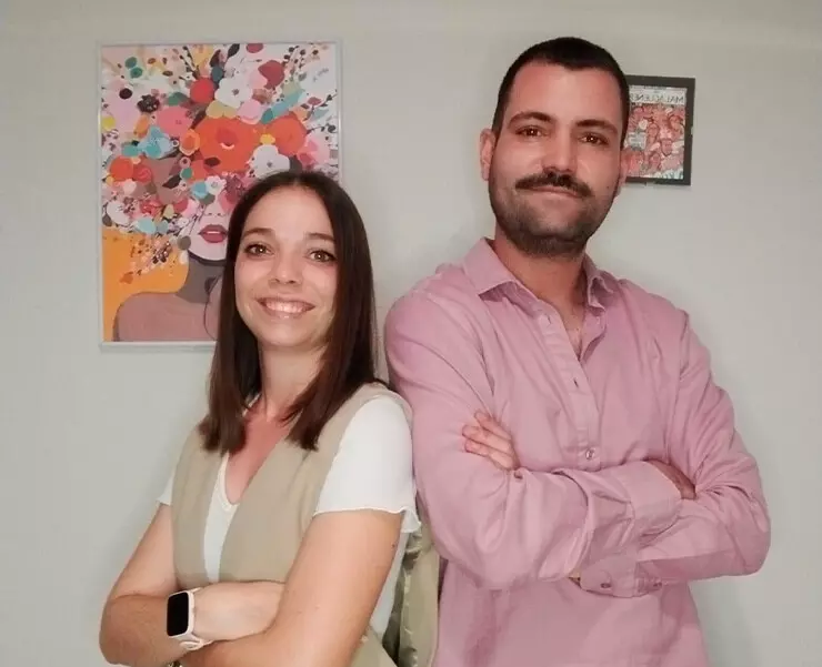 Equipo de YoMeMiConmigo Psicología en su consulta de Málaga